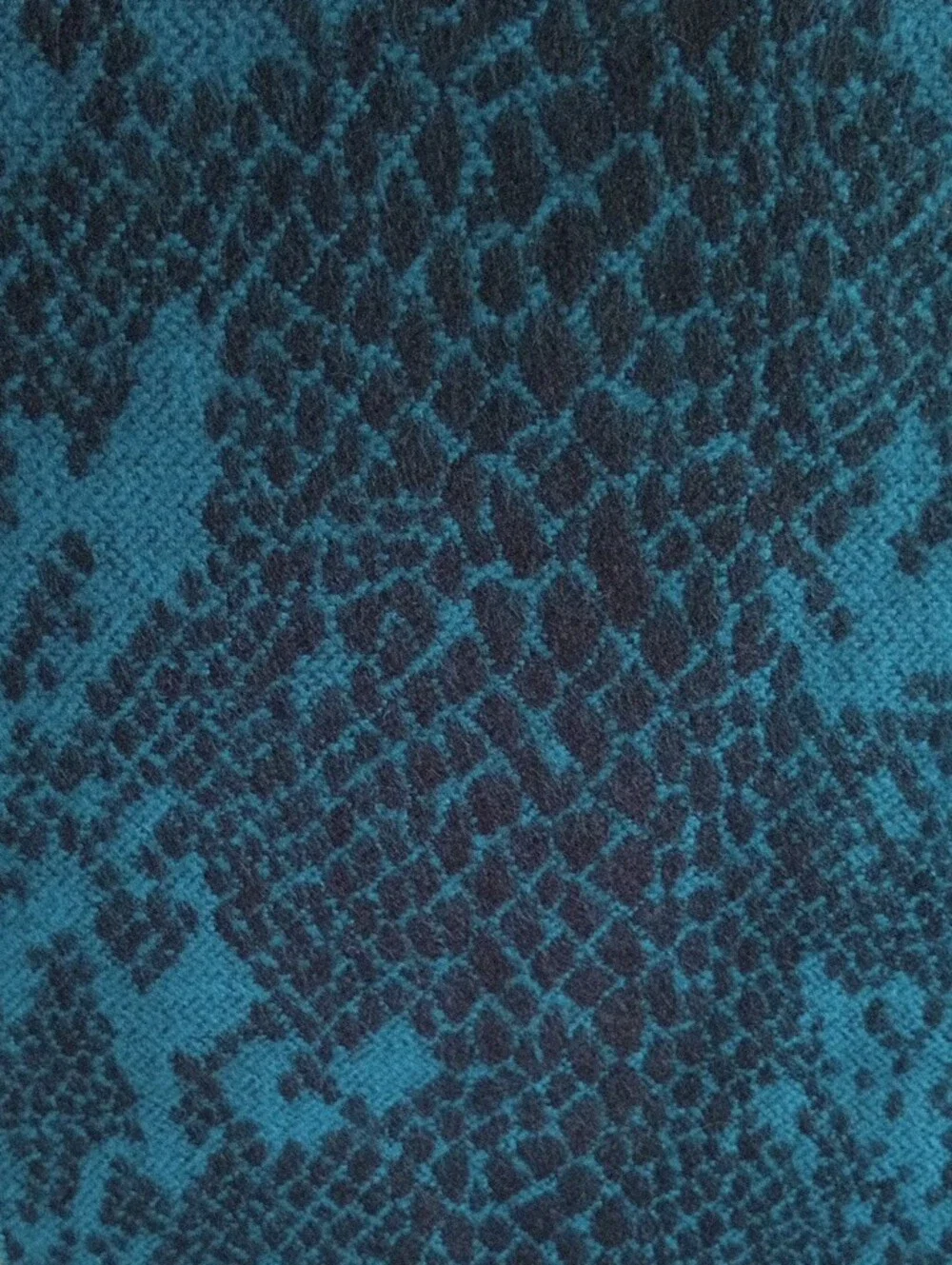 100% Cashmere Made In Scotland Snake Print Scarf Teal Fringe